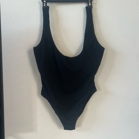 J. Crew Black Scrunchy One Piece Swimsuit Size 18 - Picture 1 of 6